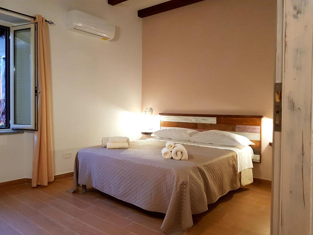 סיניסקולה Il Portico Rooms מראה חיצוני תמונה