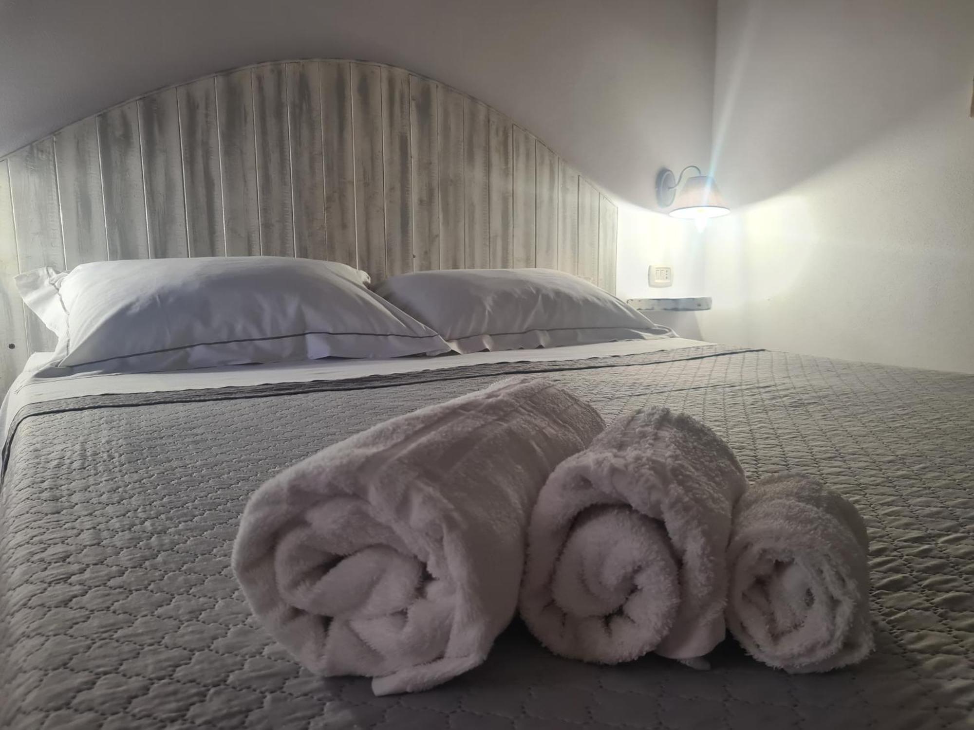 סיניסקולה Il Portico Rooms מראה חיצוני תמונה